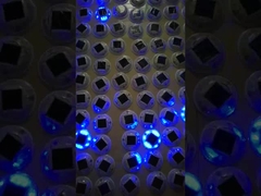 Пластиковые светоотражатели для дорог